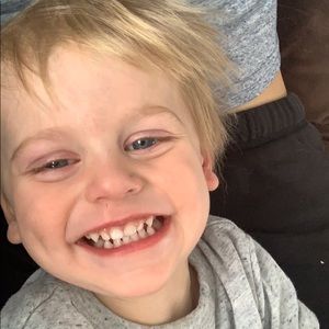 Meet your Posher, Maxine